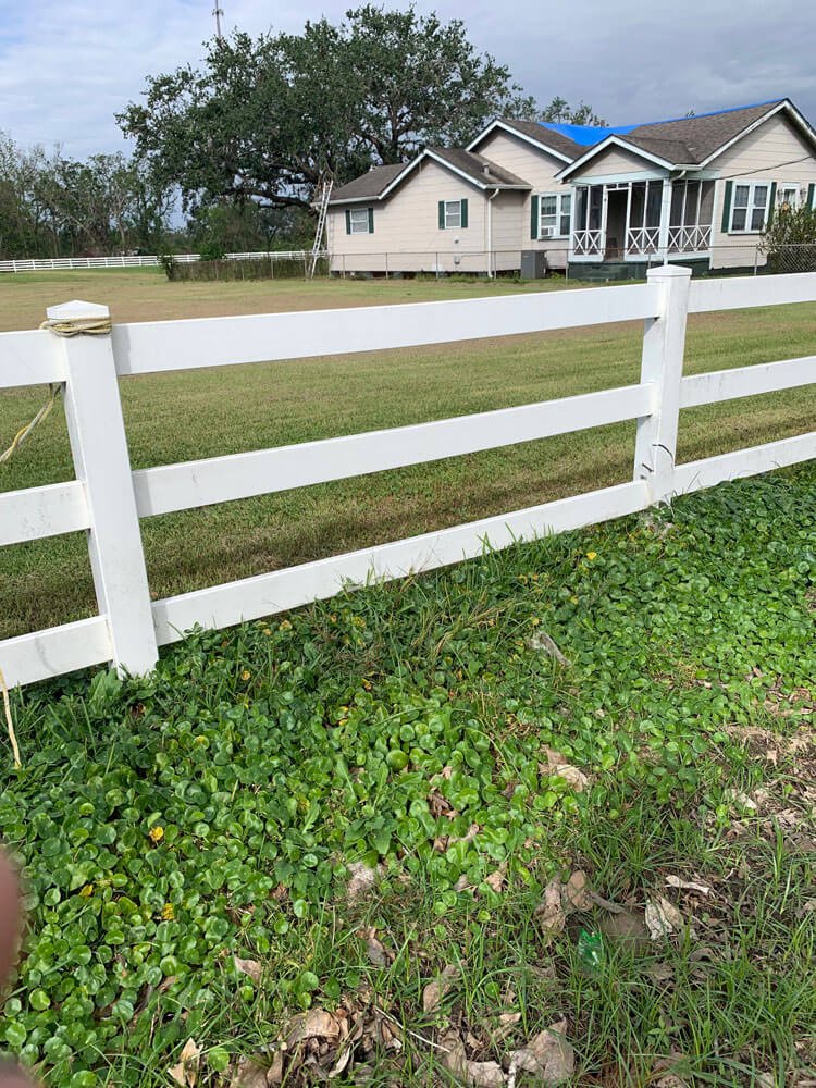 vinyl-fence-10